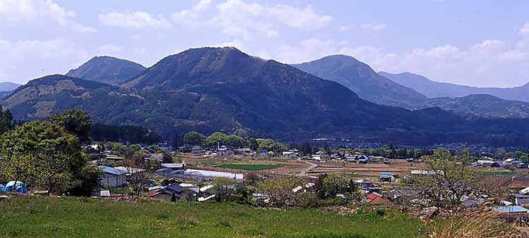 上田市の里山・塩田平の風景