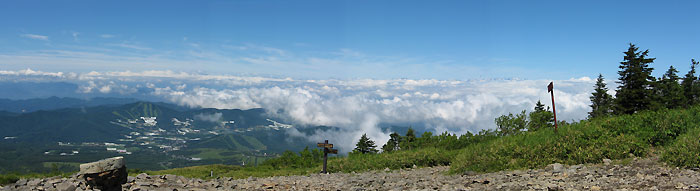 根子岳山頂から見たアルプスの絶景